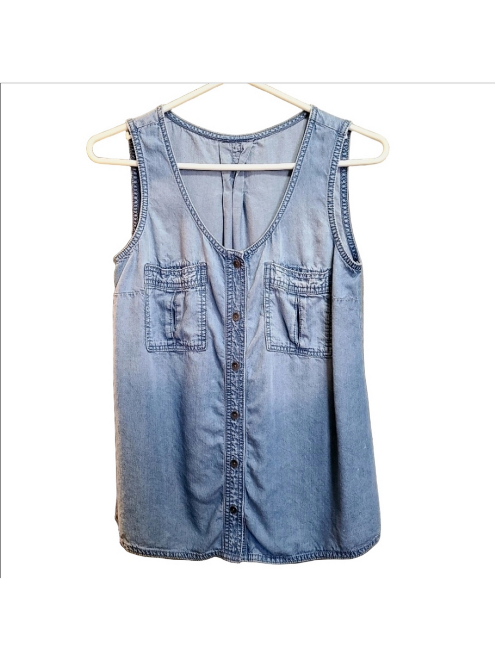 Vintage Denim Chambray Button Down Shirt Blue Light Wash V-Neck Sleeveless